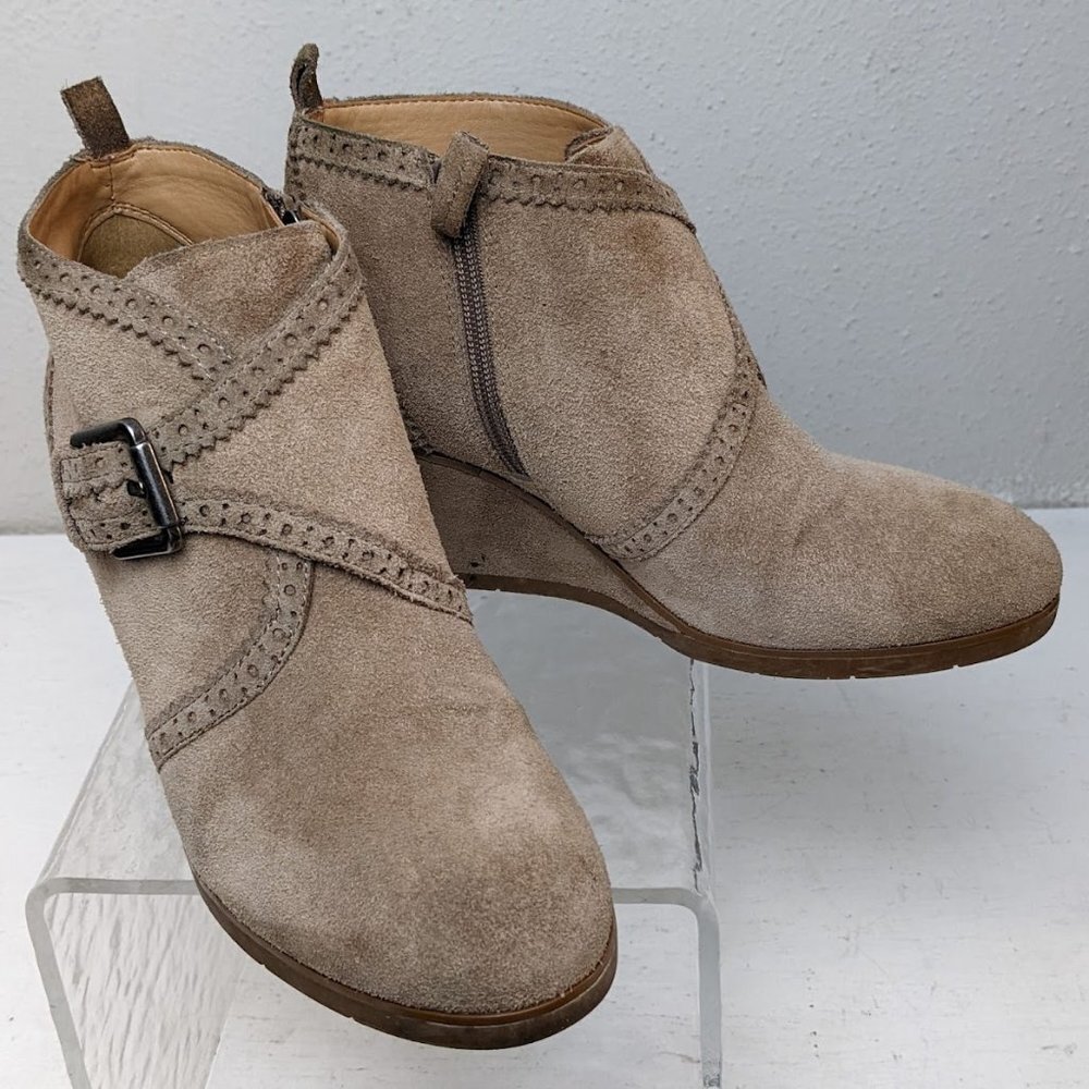 Women’s Franco Sarto Sz 8 M Suede Wedge Ankle Booties W Buckle L-Ariell Mushroom